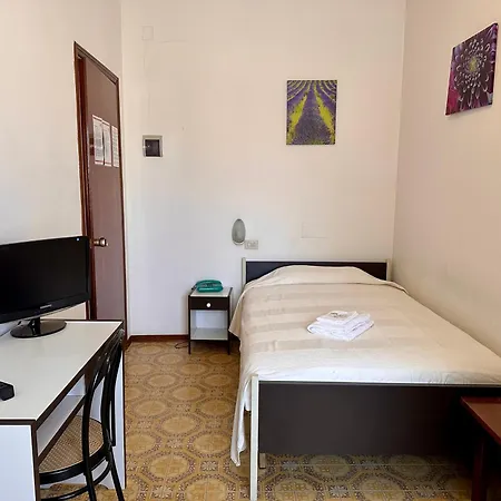Asso Di Coppe ديروتا