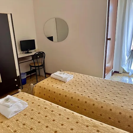 فندق Asso Di Coppe ديروتا