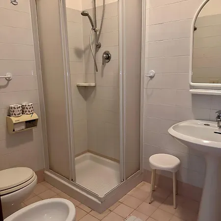 Asso Di Coppe ديروتا