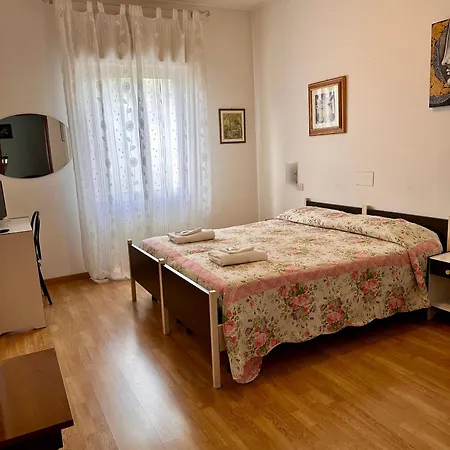 Asso Di Coppe Szálloda 2*