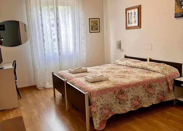 Asso Di Coppe Hotel 2*